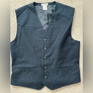 Claiborne men’s vest 100% cotton size large